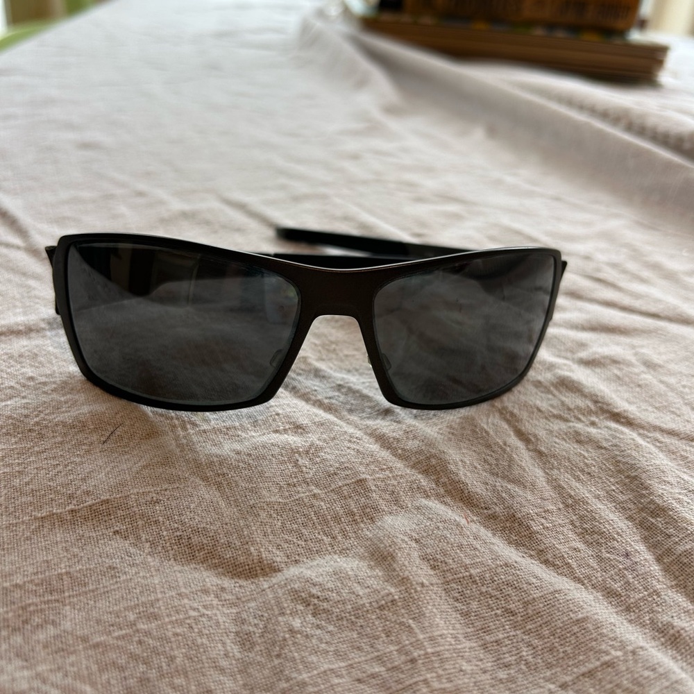Oakley Men’s Polarized SPIKE Black Sunglasses Steel Frame